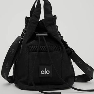 Alo Utility Cross Body Bucket Bag